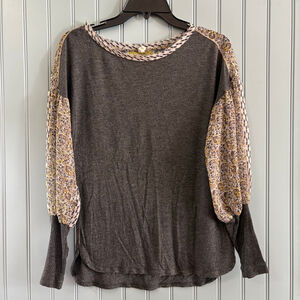 Tiny Long Sleeve Tee Gray Yellow Top Size Small